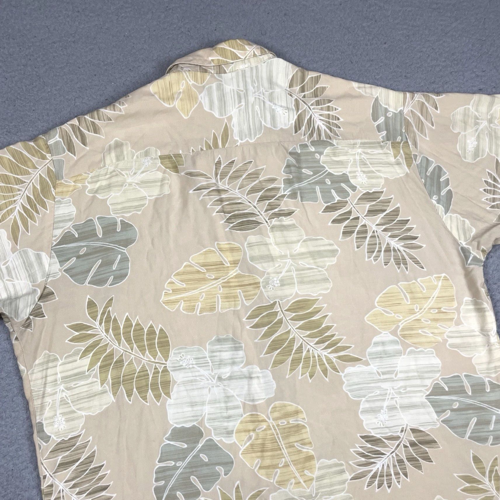 Tori Richard VINTAGE Tori Richard Shirt Mens XL Beige Tonal Floral Button Up Hawaiian USA Vtg Size US XL / EU 56 / 4 - 6 Thumbnail