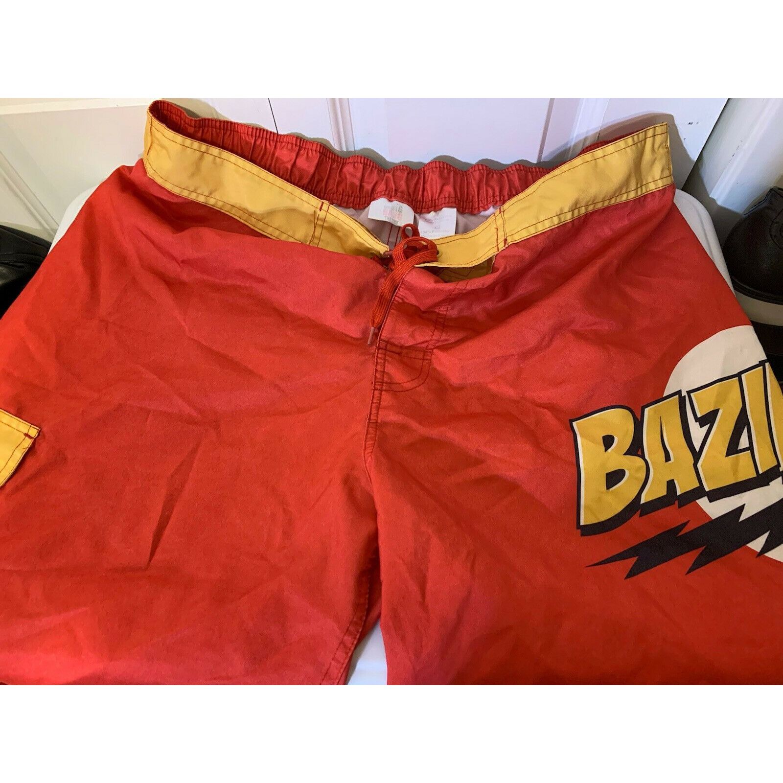 Other Bazinga The Big Bang Theory Men’s Sz L Red shorts trunk beac Size US 34 / EU 50 - 6 Thumbnail