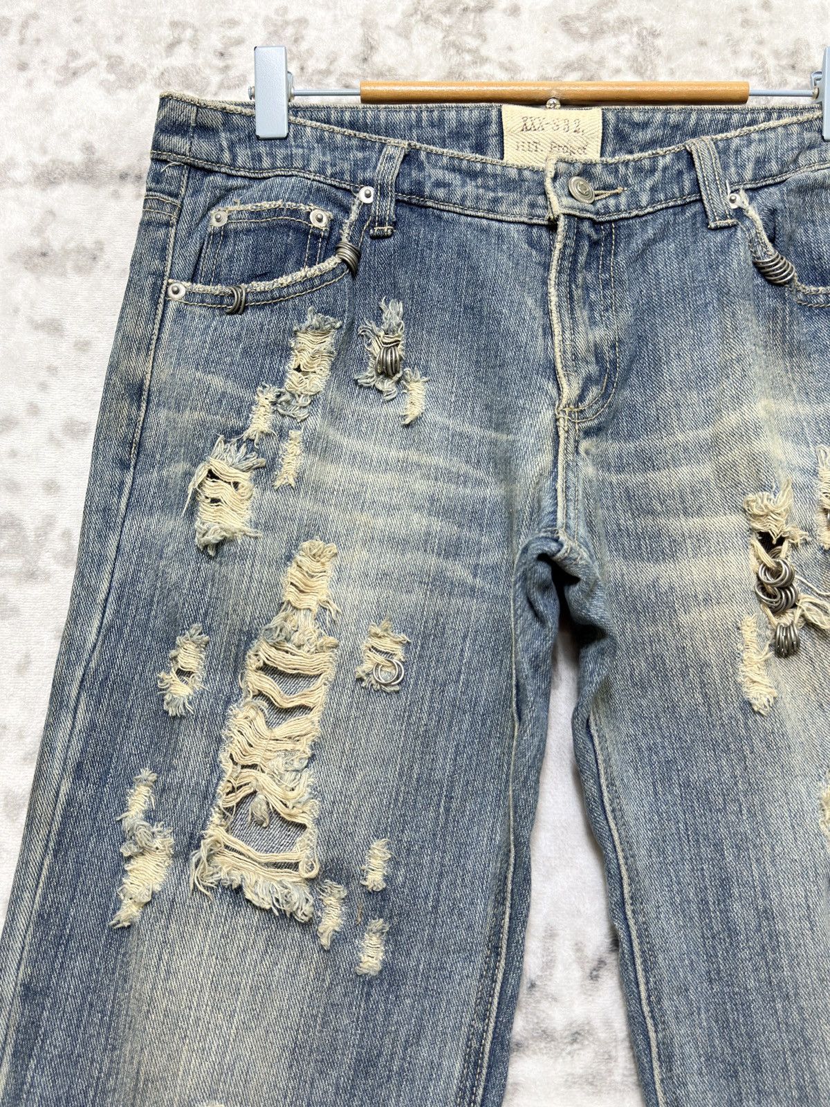 If Six Was Nine Hit Project Distressed Ring Hardware Light Wash Grunge Denim Size US 30 / EU 46 - 4 Thumbnail