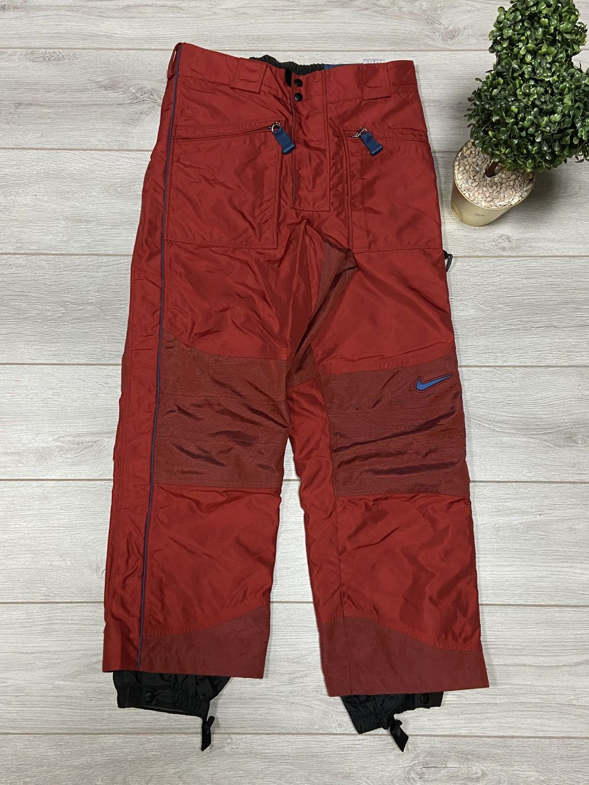 Nike ACG Nike ACG vintage ski pants Size US 32 / EU 48 - 1 Thumbnail