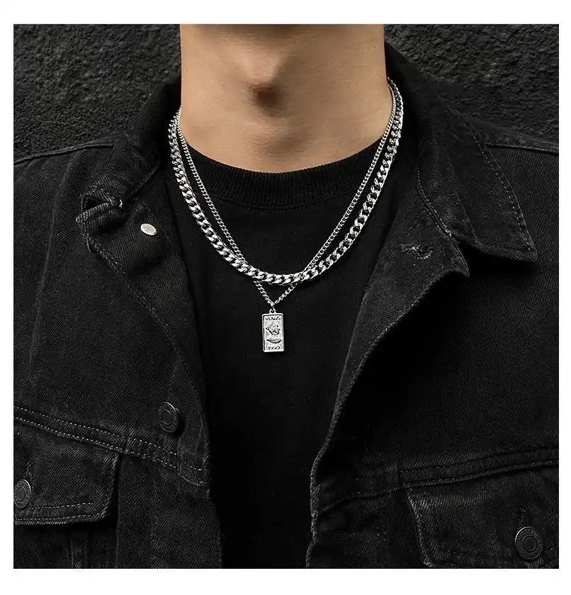 Jewelry × Vintage Fashion Eros Venus Double Layer Cuban Chain Pendant Necklace Size ONE SIZE - 1 Thumbnail