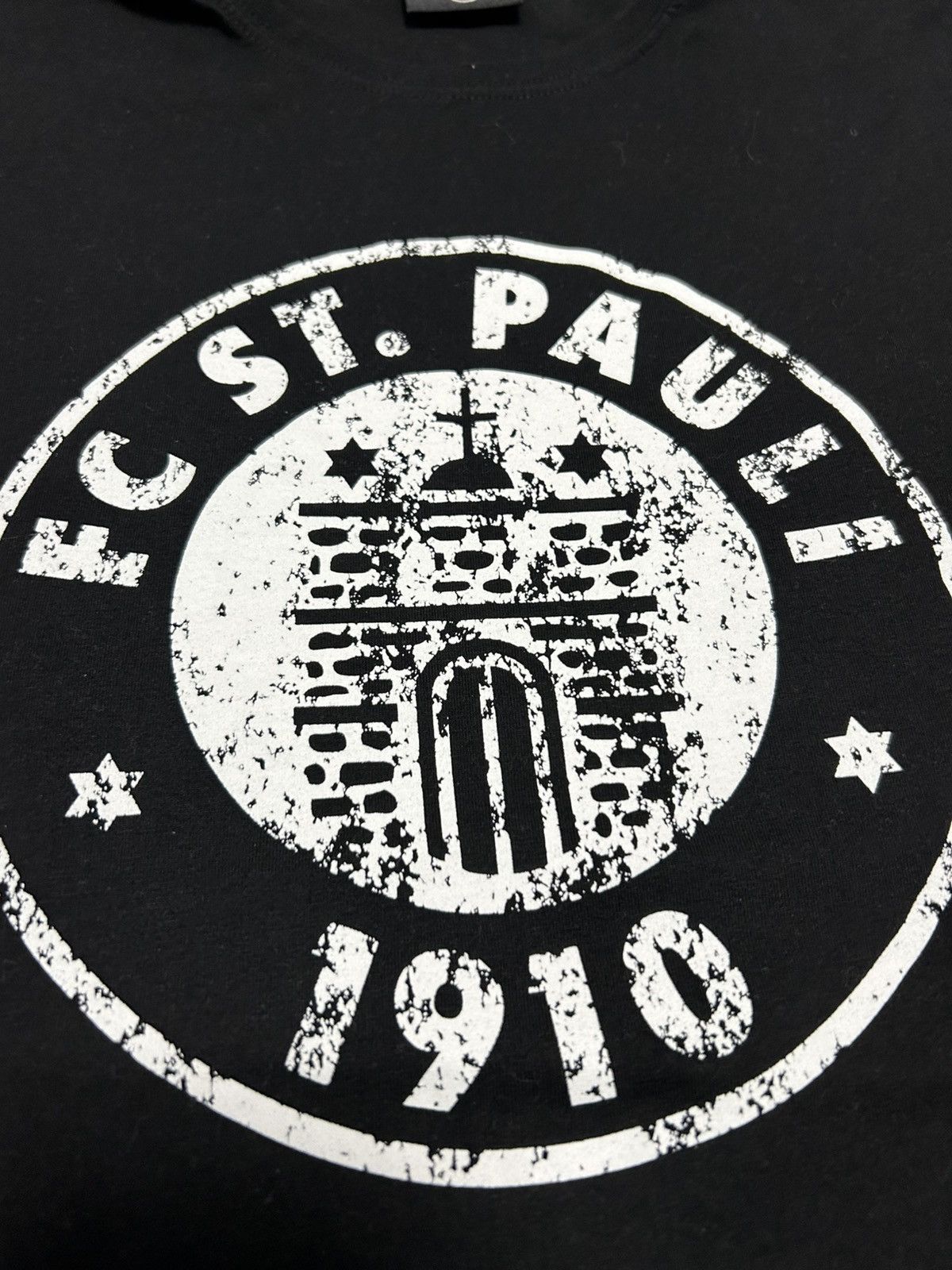 Other T-Shirt FC ST.Pauli 1910 big logo black style Size US L / EU 52-54 / 3 - 4 Thumbnail