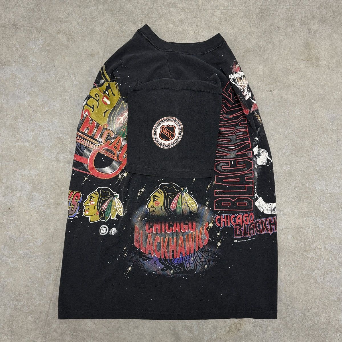 NHL Vintage Chicago Blackhawks All Over Print Shirt Size US XL / EU 56 / 4 - 4 Thumbnail