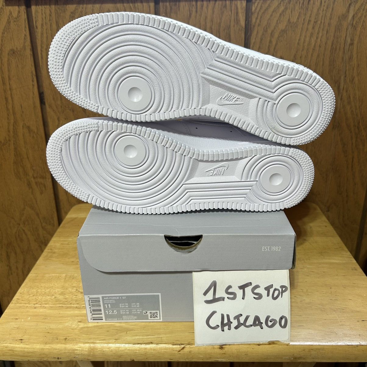 Nike Nike Air Force 1 Low White Sneakers Men's 11 CW2288-111 NEW Size US 11 / EU 44 - 7 Thumbnail