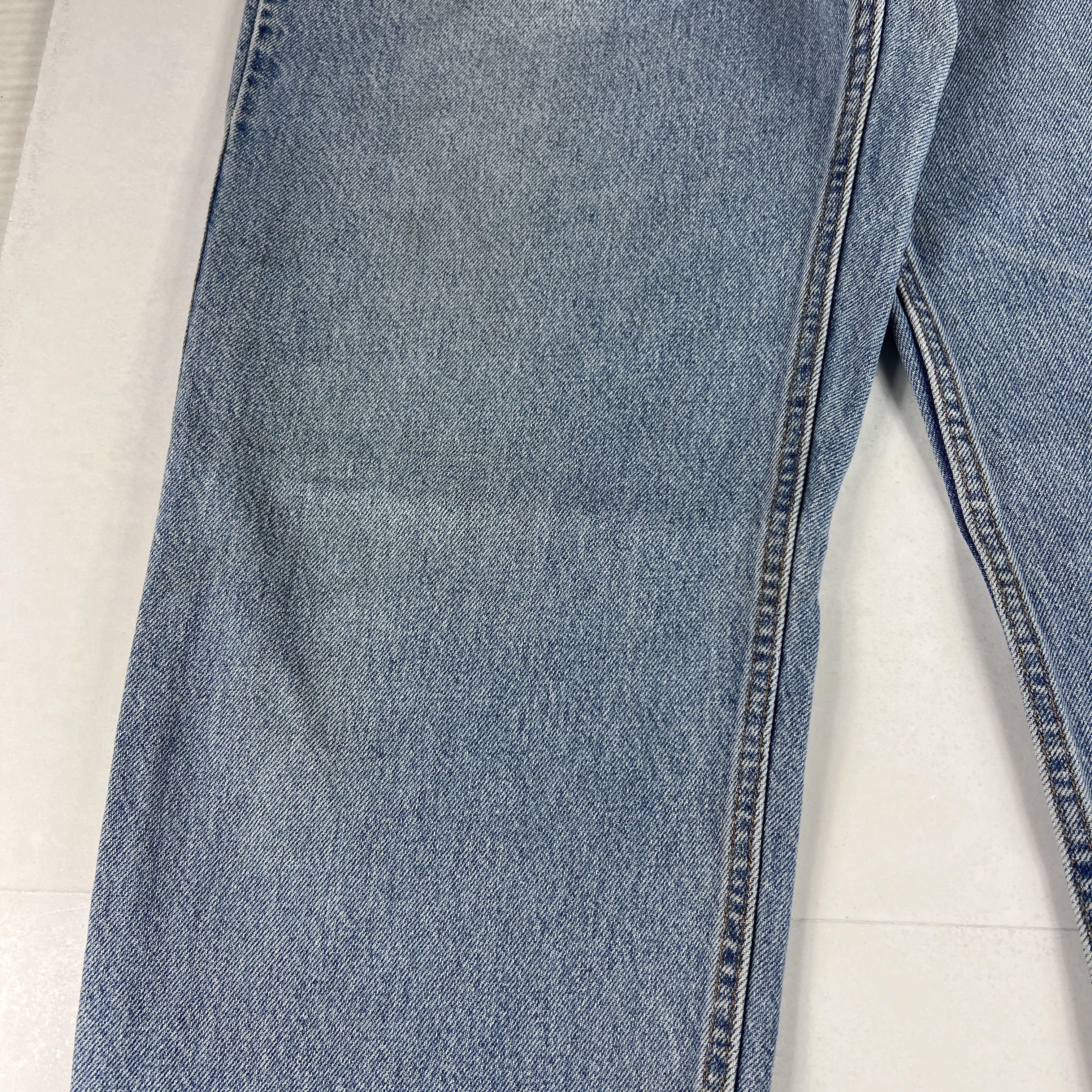 Levi's × Vintage Y2K Levi's Jeans 550 Relaxed Light Blue Faded Cotton Denim Size US 35 - 7 Thumbnail