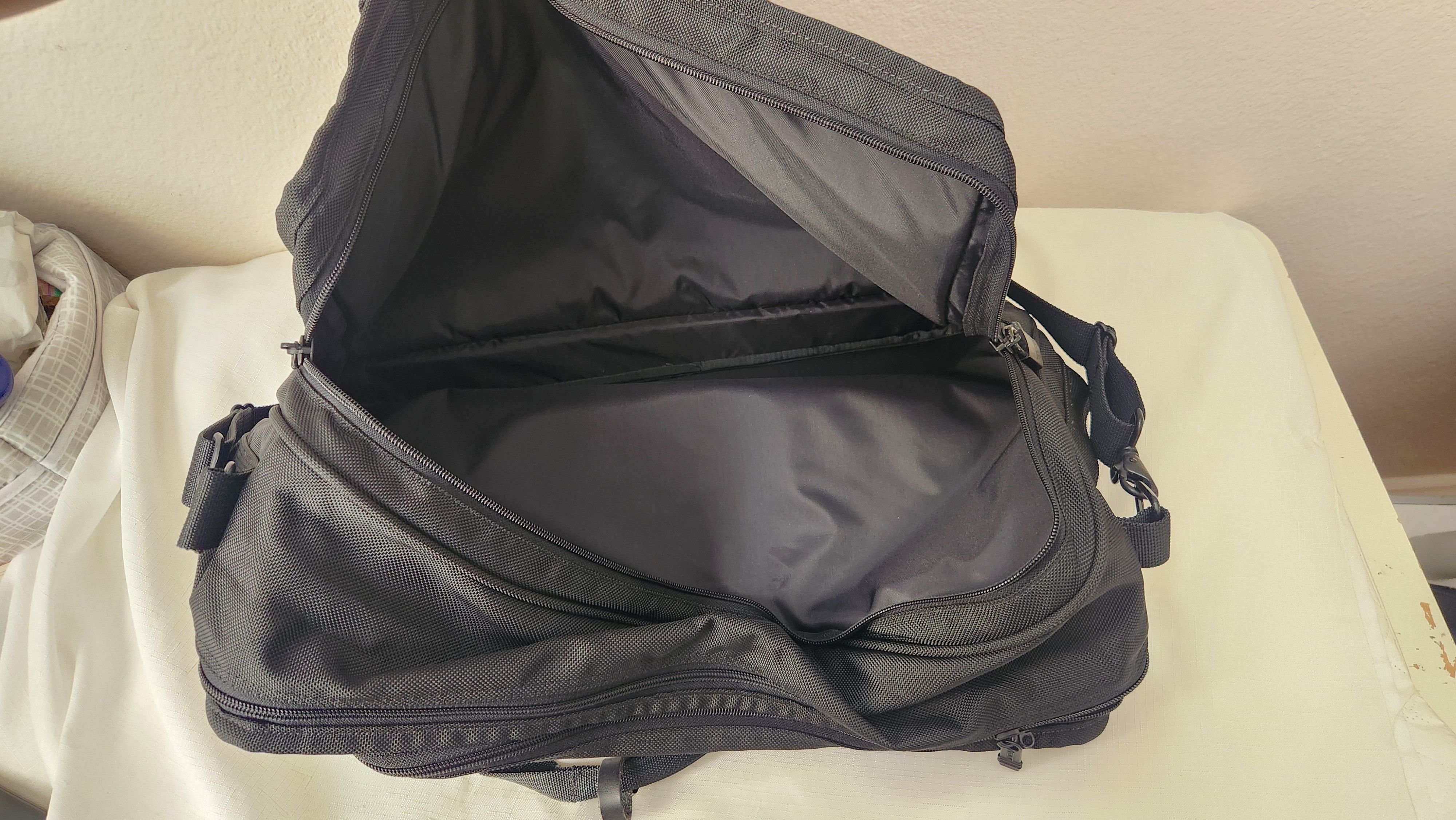 Tumi Tumi Canvas weekender Messenger travel Bag Black Size ONE SIZE - 19 Thumbnail