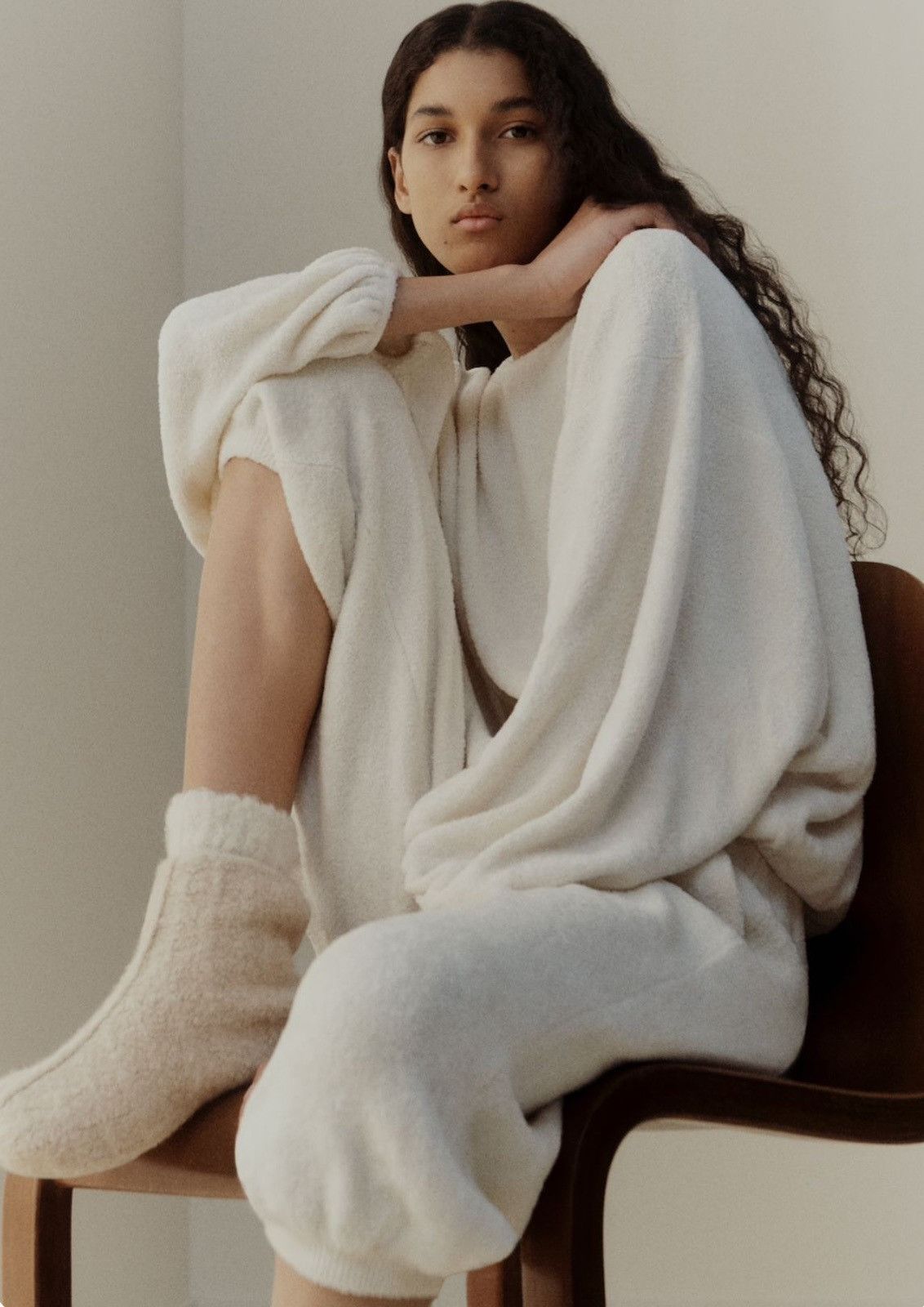 Loro Piana o1srvl11e1125 FAN5989 Cocooning Crewneck Sweater in White Size L / US 10 / IT 46 - 4 Thumbnail