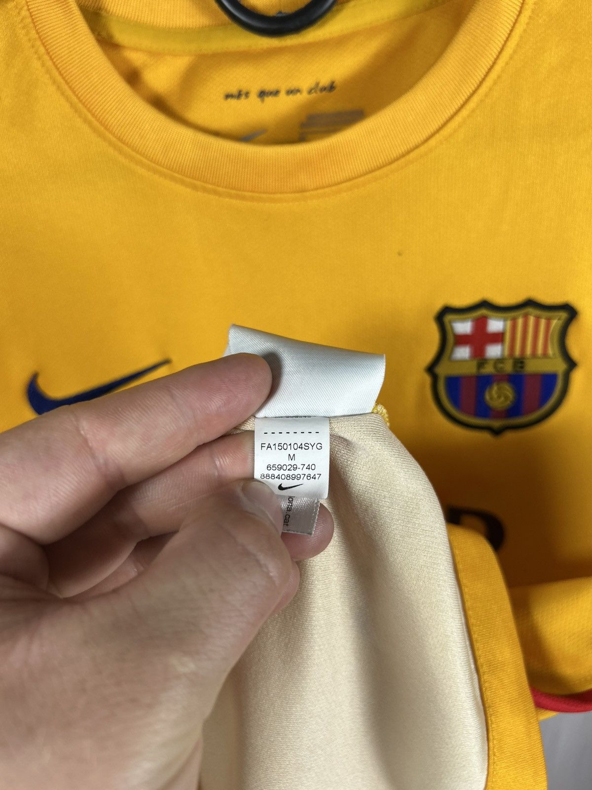 Nike FC Barcelona 2015 Soccer Jersey Longsleeve Size Boys M Size US M / EU 48-50 / 2 - 20 Thumbnail