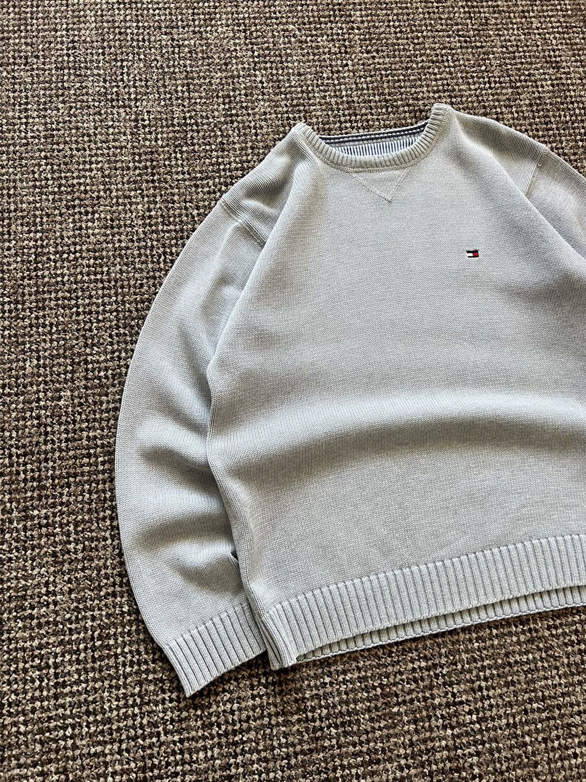 Tommy Hilfiger Vintage 90s Tommy Hilfiger Sweatshirt Grey Size US M / EU 48-50 / 2 - 5 Thumbnail