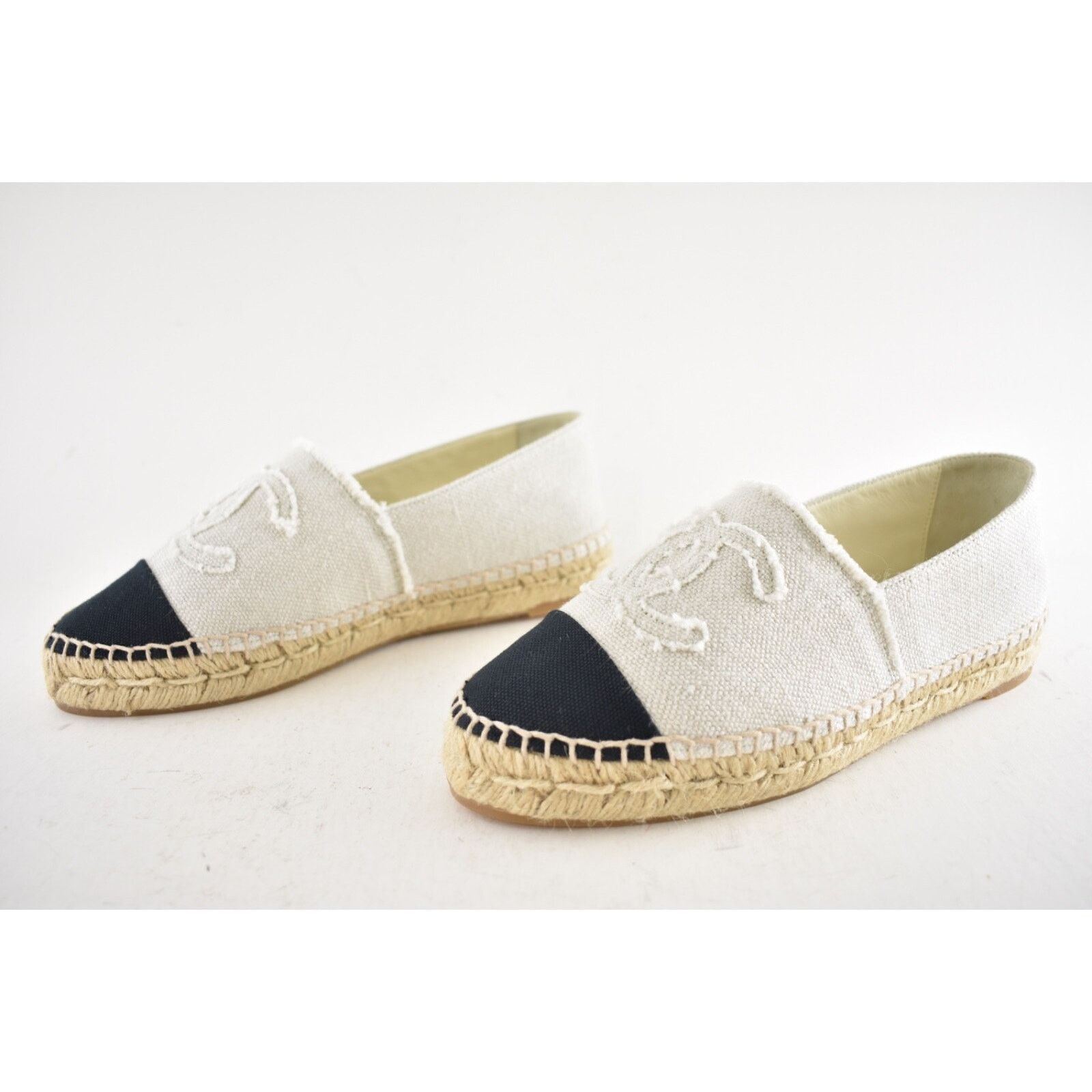 Chanel Chanel REV Beige Black Linen Canvas CC Logo Double Sole Size US 7 / IT 37 - 10 Thumbnail