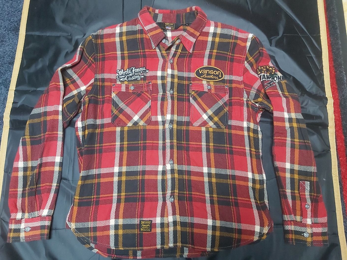 Vanson Leathers VANSON LOONEY TUNES COLAB SHIRTS Size US XL / EU 56 / 4 - 1 Thumbnail