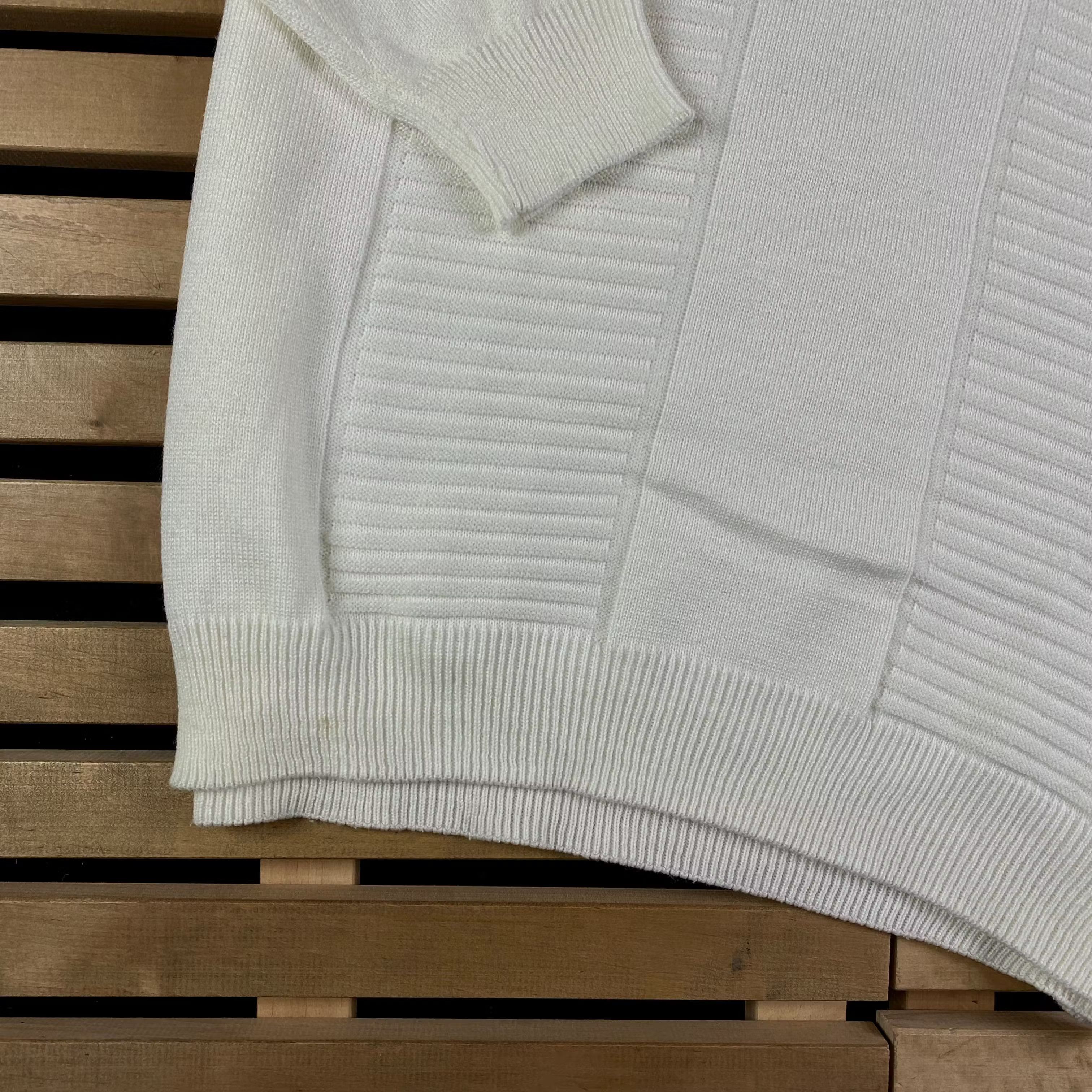 Lacoste × Vintage Mens Sweater Lacoste Vintage Size XXL V Neck Size US XXL / EU 58 / 5 - 3 Thumbnail