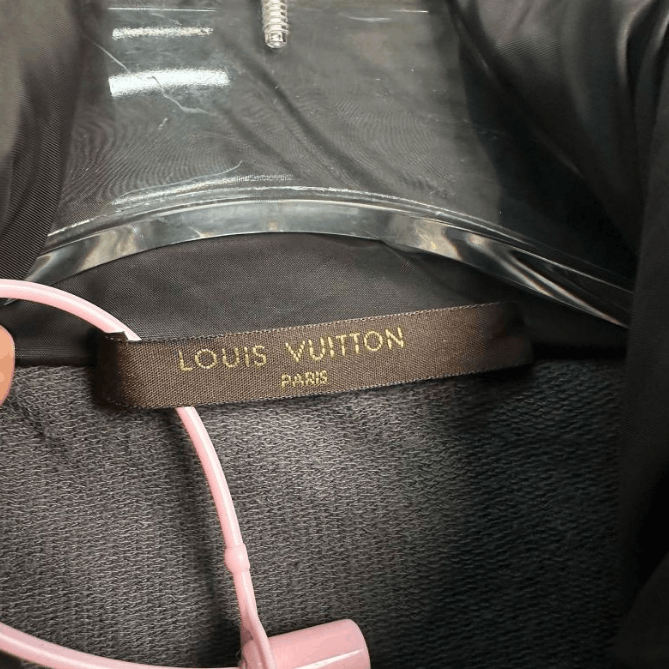 Louis Vuitton Louis Vuitton zip-up jacket Size US M / EU 48-50 / 2 - 3 Thumbnail
