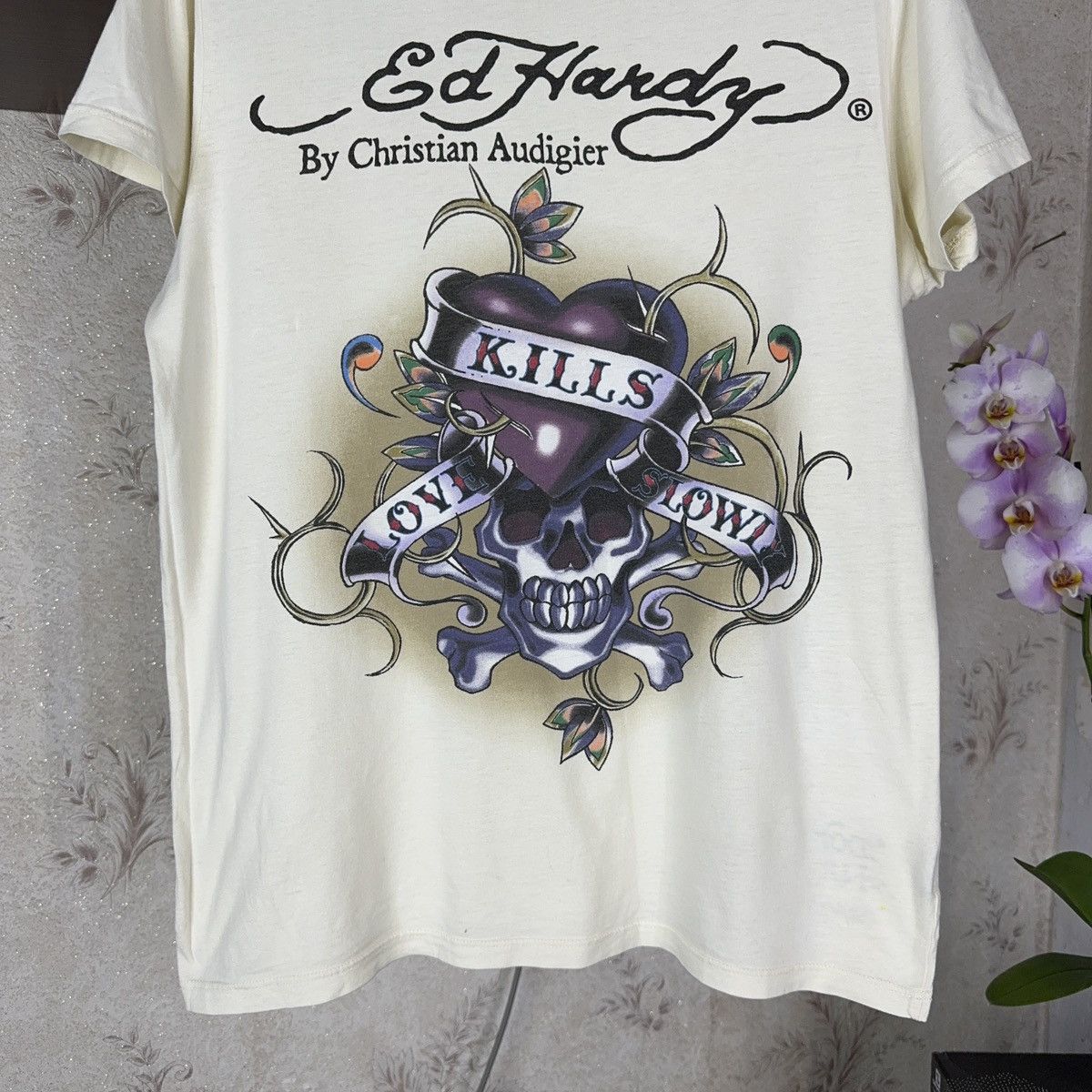 Christian Audigier × Ed Hardy × Vintage Vintage Ed Hardy T shirt by Chirstian Audiger Beige Love Kil Size US M / EU 48-50 / 2 - 7 Thumbnail