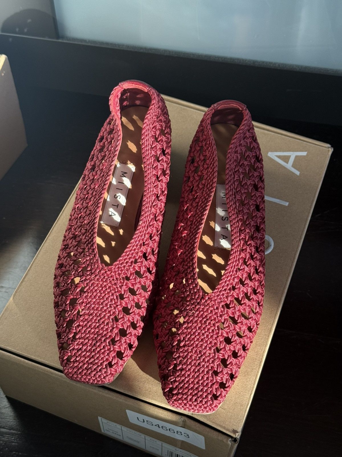 Miista Miista Taissa Courts in Burgundy Size US 5 / IT 35 - 1 Thumbnail