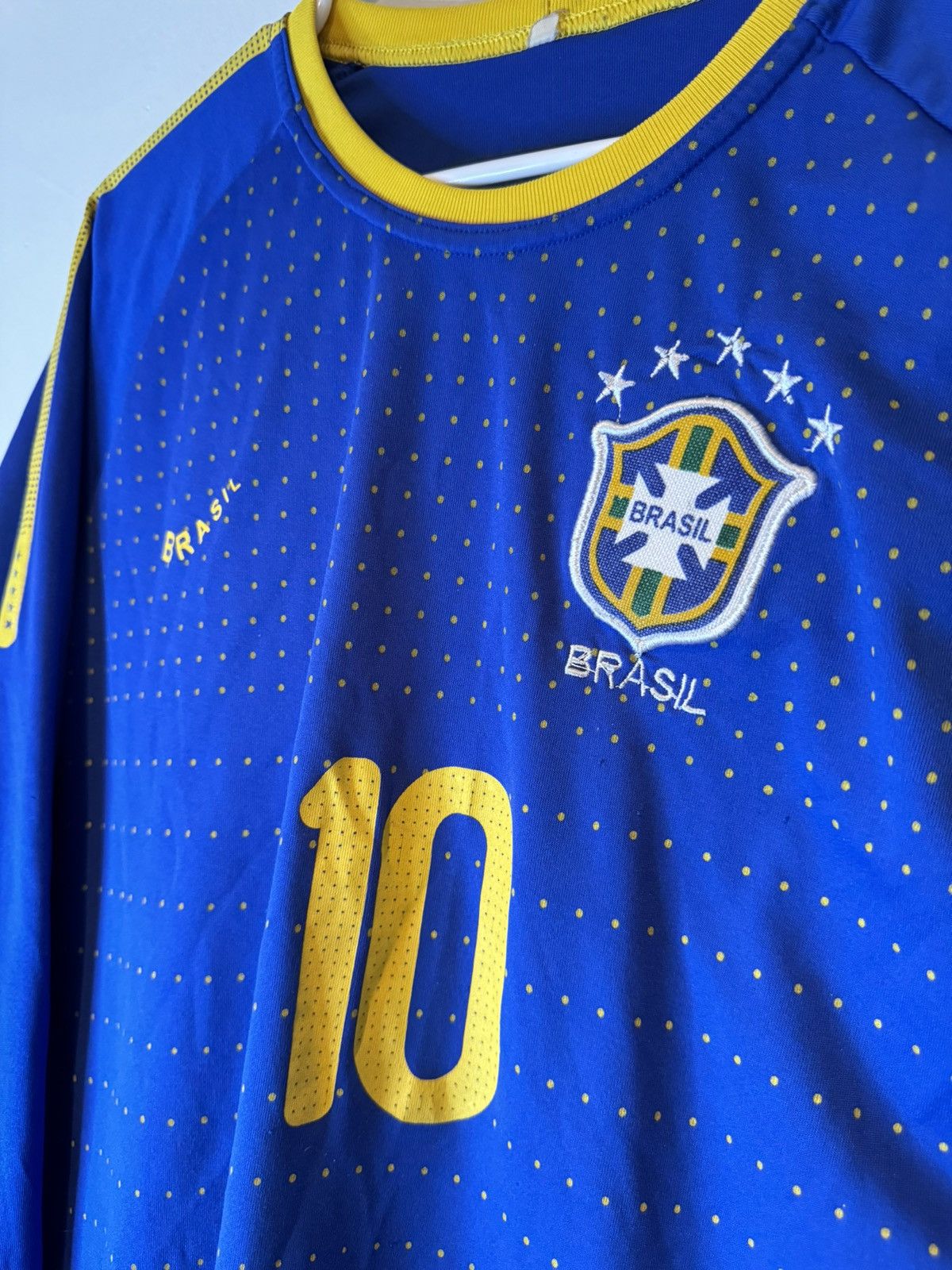 Other Brasil Men Medium Performance Soccer Jersey Long Size M Size US M / EU 48-50 / 2 - 2 Thumbnail