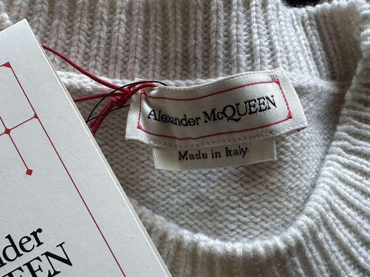 Alexander McQueen Alexander McQueen Oversize Intarsia Flower Crewneck Size US S / EU 44-46 / 1 - 5 Thumbnail