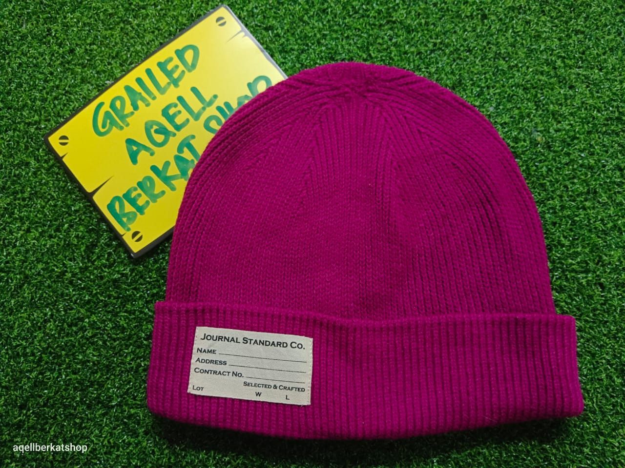 Journal Standard JOURNAL STANDARD Beanie Size ONE SIZE - 1 Thumbnail