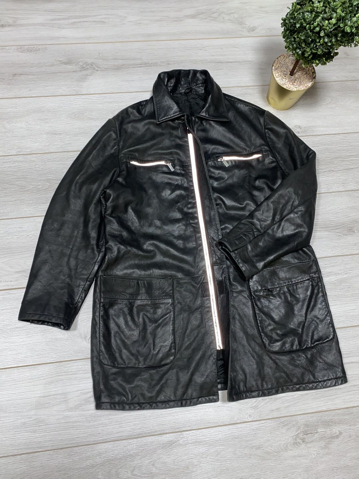 Versace Jeans Couture Versace RARE vintage leather jacket reflective Size US XL / EU 56 / 4 - 4 Thumbnail