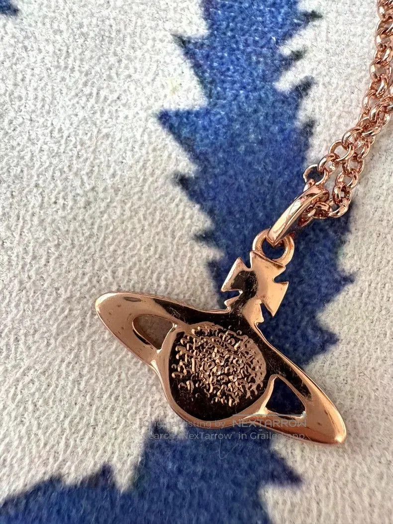 Vivienne Westwood Vivienne Westwood Rose Gold Saturn Necklace. Size ONE SIZE - 6 Thumbnail