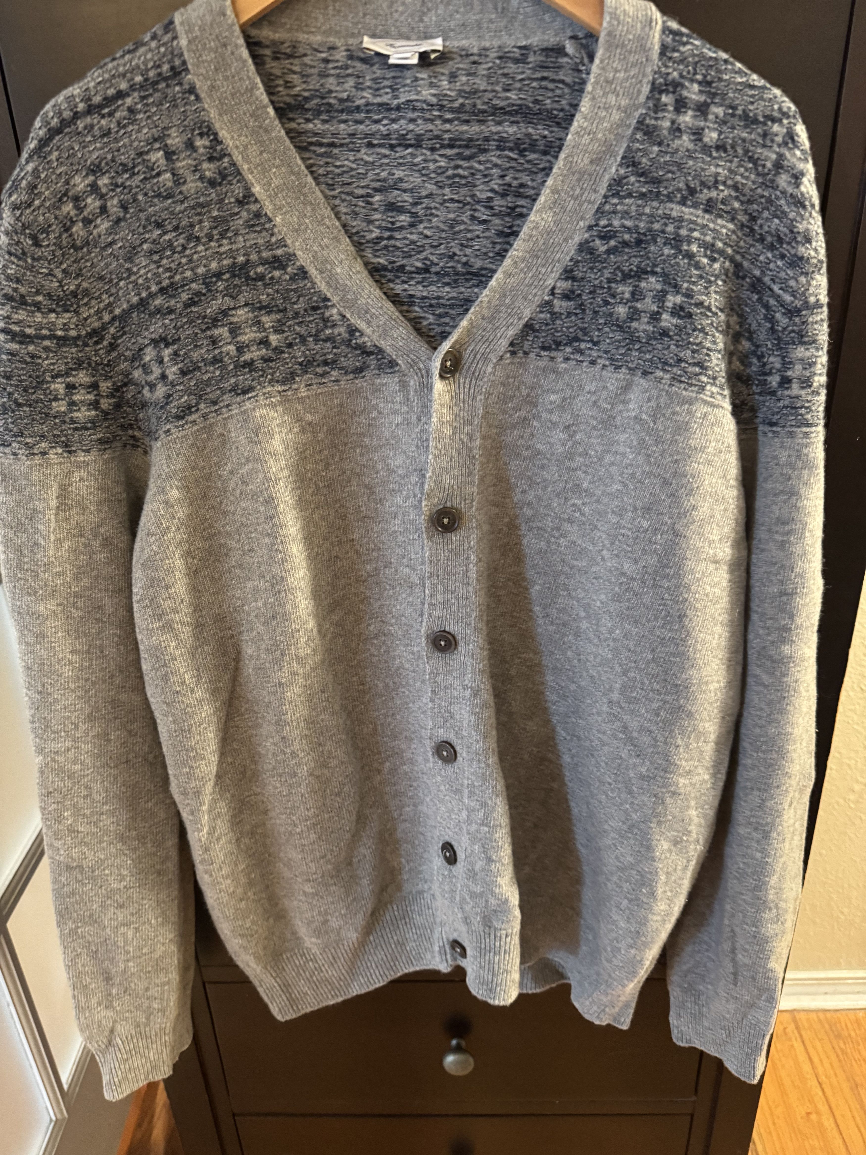 Faconnable Faconnable light grey wood sweater. No Defects. US size XL Size US XXL / EU 58 / 5 - 1 Thumbnail