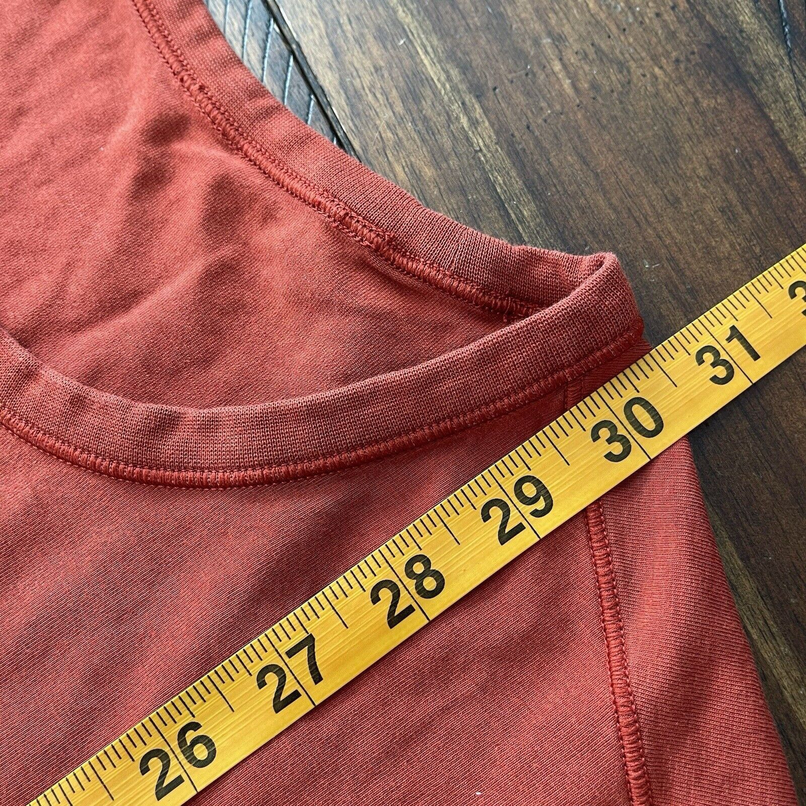 Lululemon Lululemon 5 year basic Short sleeve Tshirt XL Red Orange Size US XL / EU 56 / 4 - 7 Thumbnail