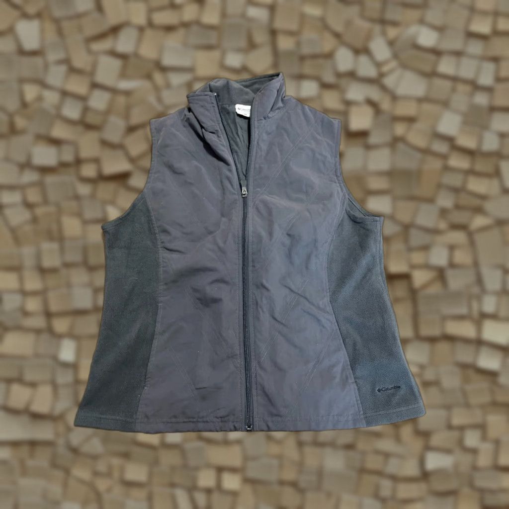 Vintage Columbia Vest Women's Size Large Gray Zip Up Sleeveless Jacket Size L / US 10 / IT 46 - 1 Thumbnail