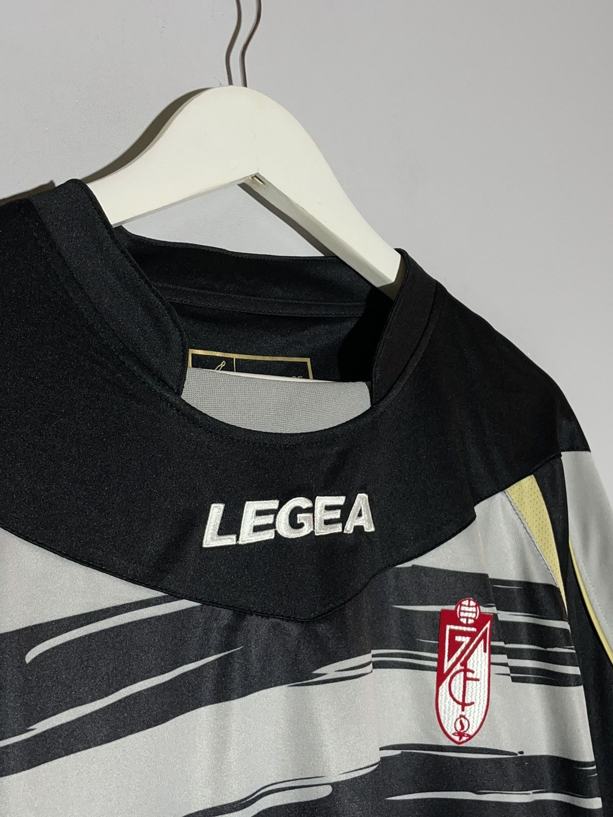 Other Granada Legea 2011/12 Away Y2k Football Shirt Soccer Jersey Size US L / EU 52-54 / 3 - 3 Thumbnail