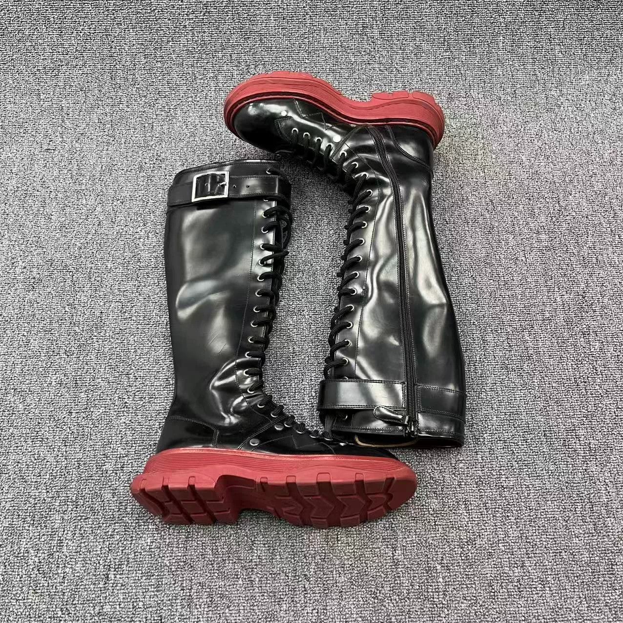 Alexander McQueen Alexander McQueen Black Patent Leather Knee-High Platform Boots Size US 5 / IT 35 - 1 Thumbnail