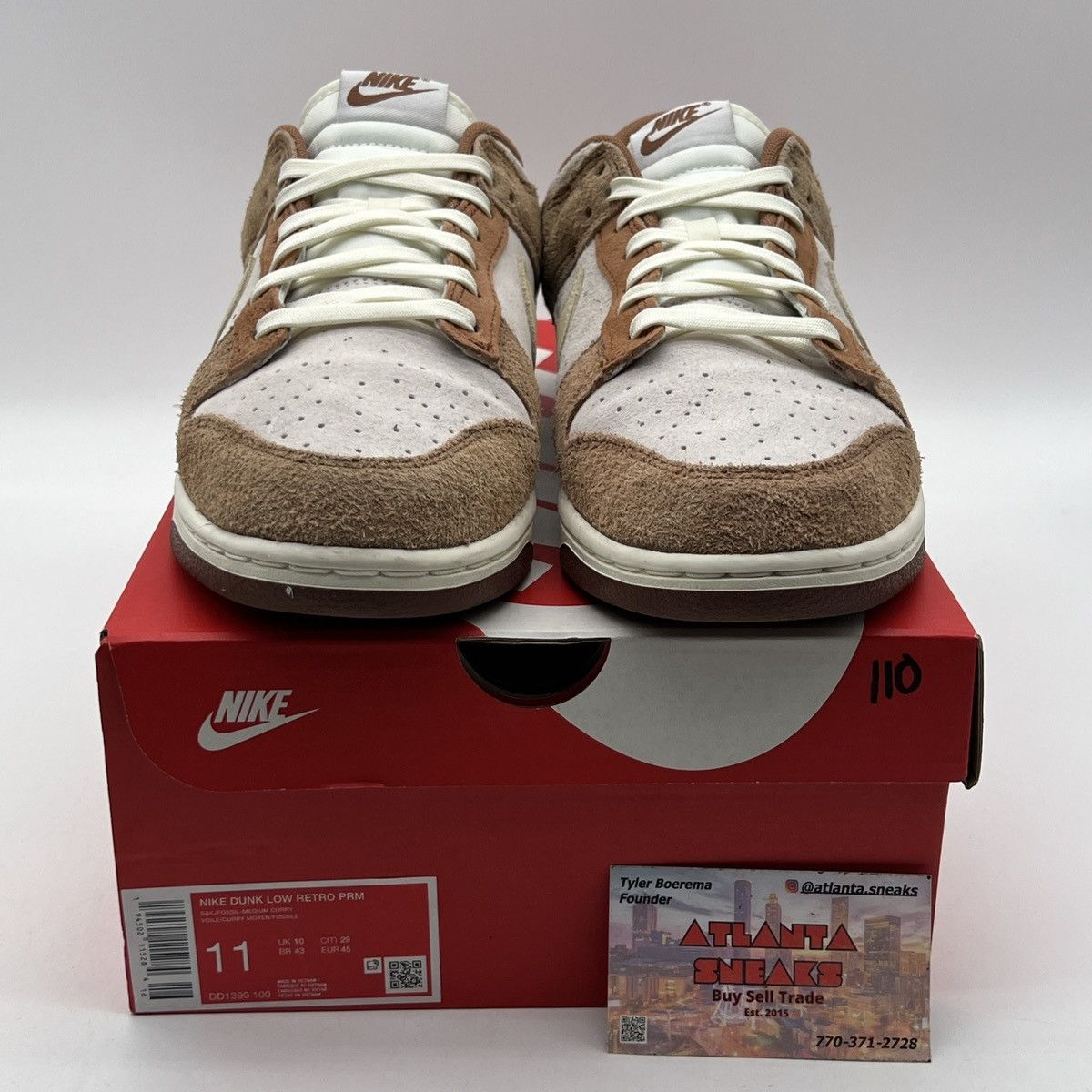 Nike Nike dunk Low medium curry Size US 11 / EU 44 - 2 Thumbnail