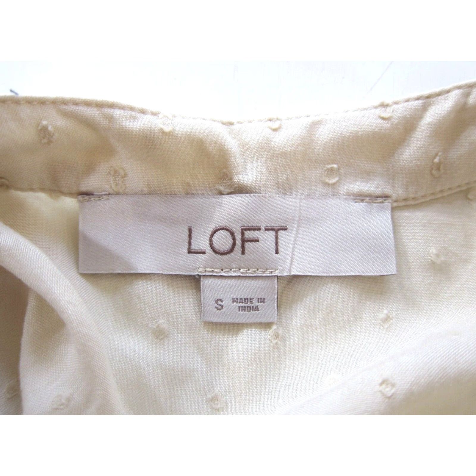 Ann Taylor ANN TAYLOR LOFT 100% RAYON IVORY EMBROIDERED FLORAL TUNIC PEASANT BLOUSE Small Size S / US 4 / IT 40 - 3 Thumbnail