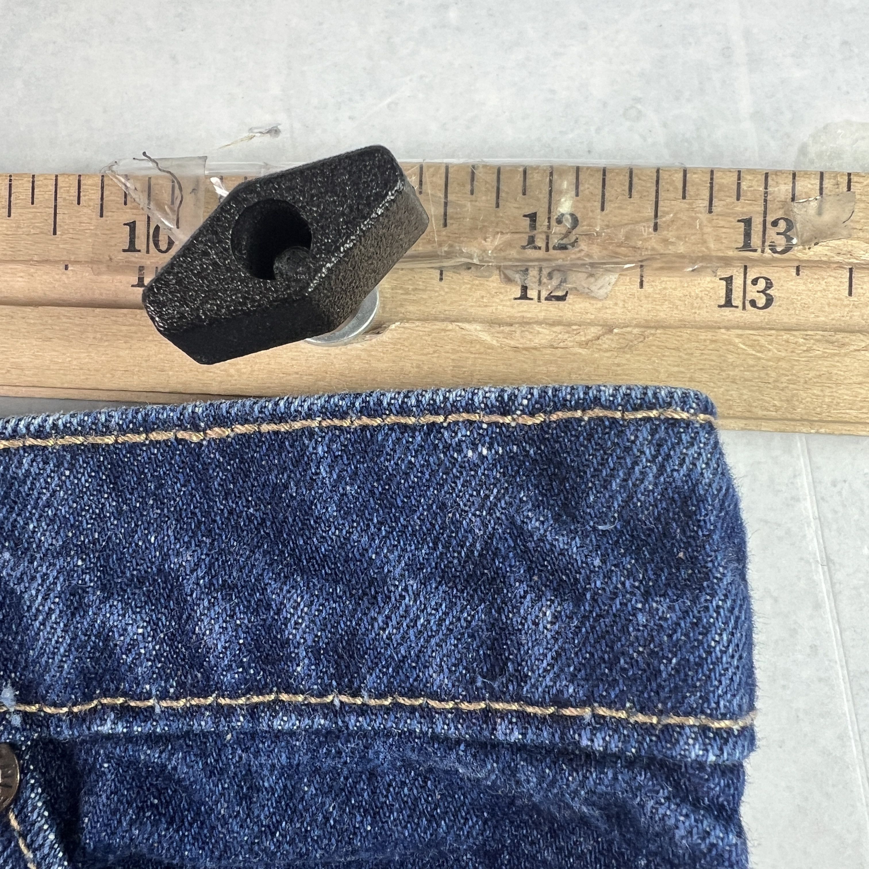 Calvin Klein VTG 80s Calvin Klein Shorts High Rise Cut Off Denim Jorts Size 25" / US 0 / IT 36 - 17 Thumbnail
