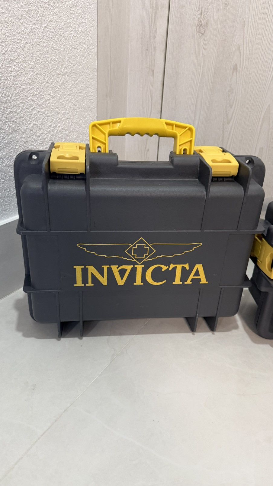 Invicta Invicta 3 & 8 Slot Collector Dive Cases Gray w/Yellow Handle Size ONE SIZE - 2 Thumbnail