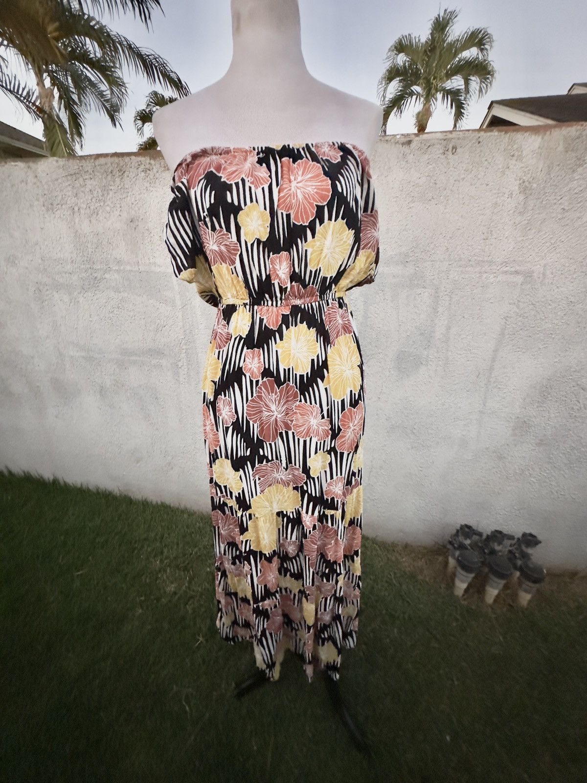 PreOwned Ava Sky Hawaiian Print Dress Women's Small