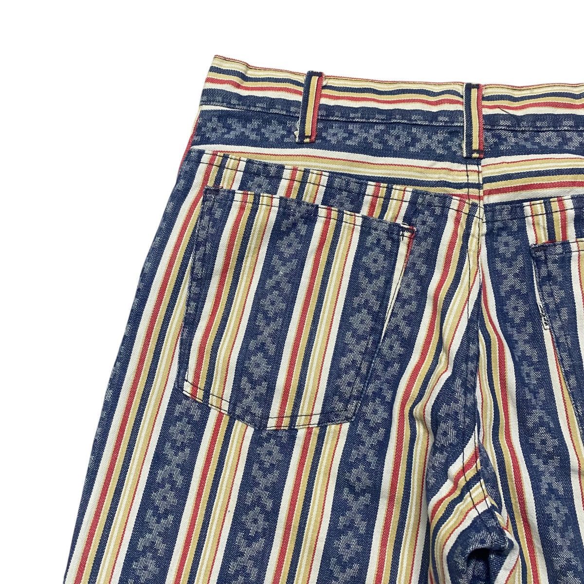 Levi's Vintage 70s Levis Big E Native Stripe Patern Flare Jeans Size US 29 - 11 Thumbnail