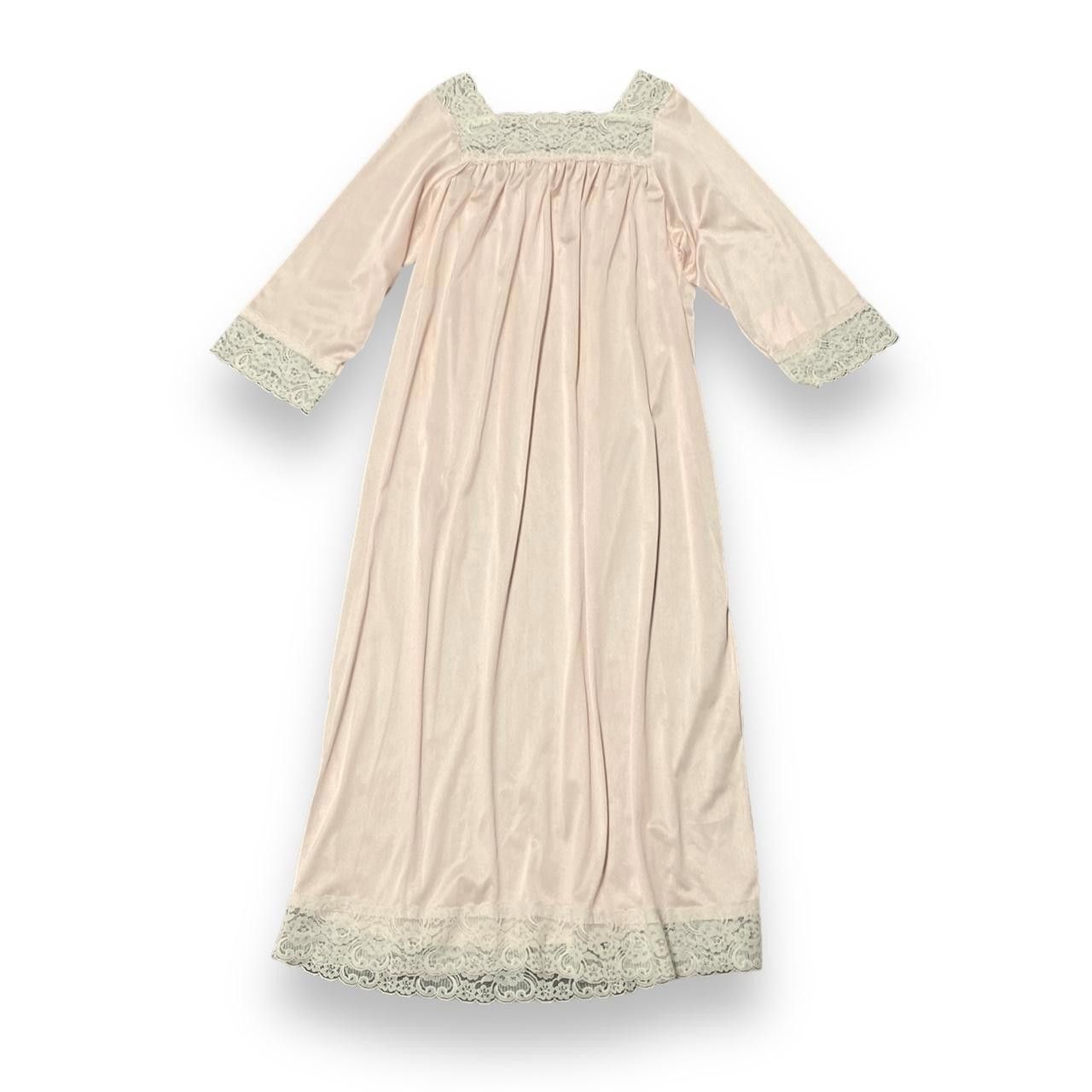 Designer Vintage Long Sleeve Night Gown Size ONE SIZE - 1 Thumbnail