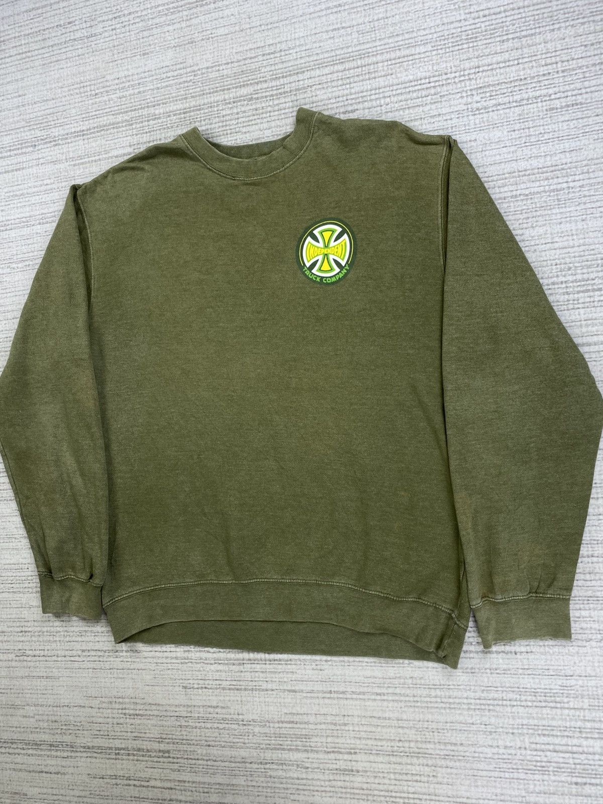 Independent Truck Co. × Vintage Vintage Independent Truck Company Rare Longsleeve Sweatshirt Size US L / EU 52-54 / 3 - 4 Thumbnail
