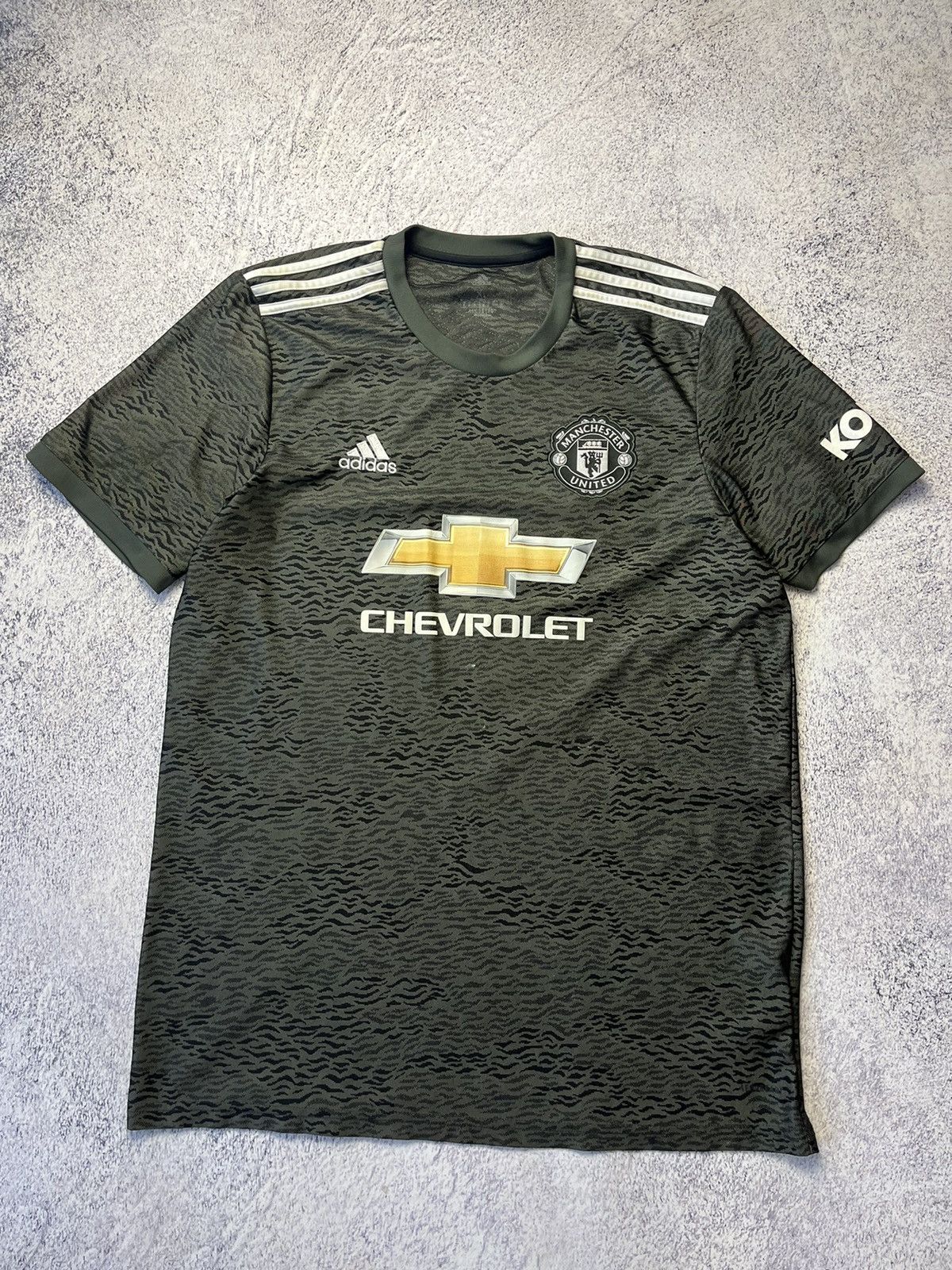 Adidas MANCHESTER UNITED 2020 2021 AWAY FOOTBALL SOCCER JERSEY Size US XL / EU 56 / 4 - 7 Thumbnail