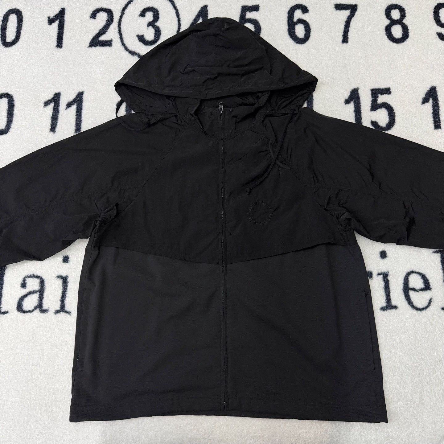 New Balance New Balance Cargo Black Light Jacket l Men Size US L / EU 52-54 / 3 - 1 Thumbnail