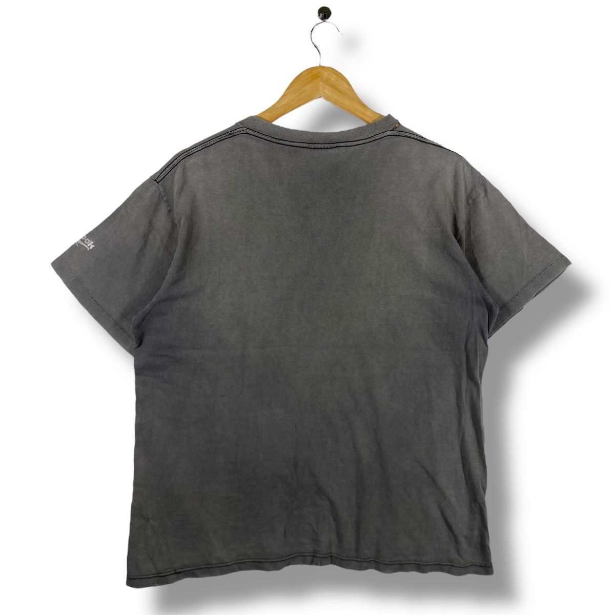 Reebok × Vintage Vintage 90's REEBOK Shaq O'Neal Graphic Faded Tee Shirt Size US M / EU 48-50 / 2 - 4 Thumbnail