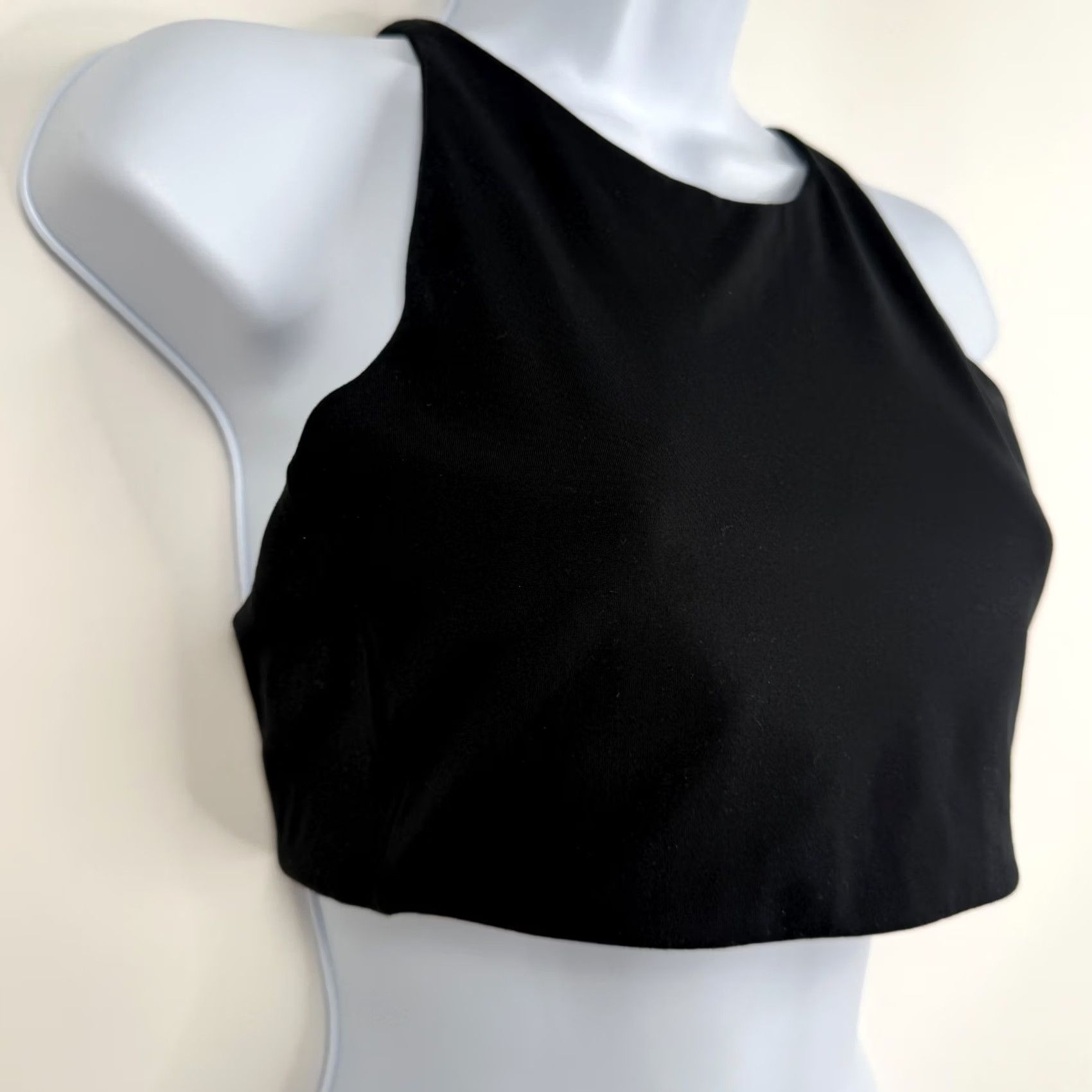 Girlfriend Collective Girlfriend Collective Sports Bra Halter Topanga Black M Size Medium Womens Activewear Pullover Wireless Stretch Size ONE SIZE - 2 Thumbnail