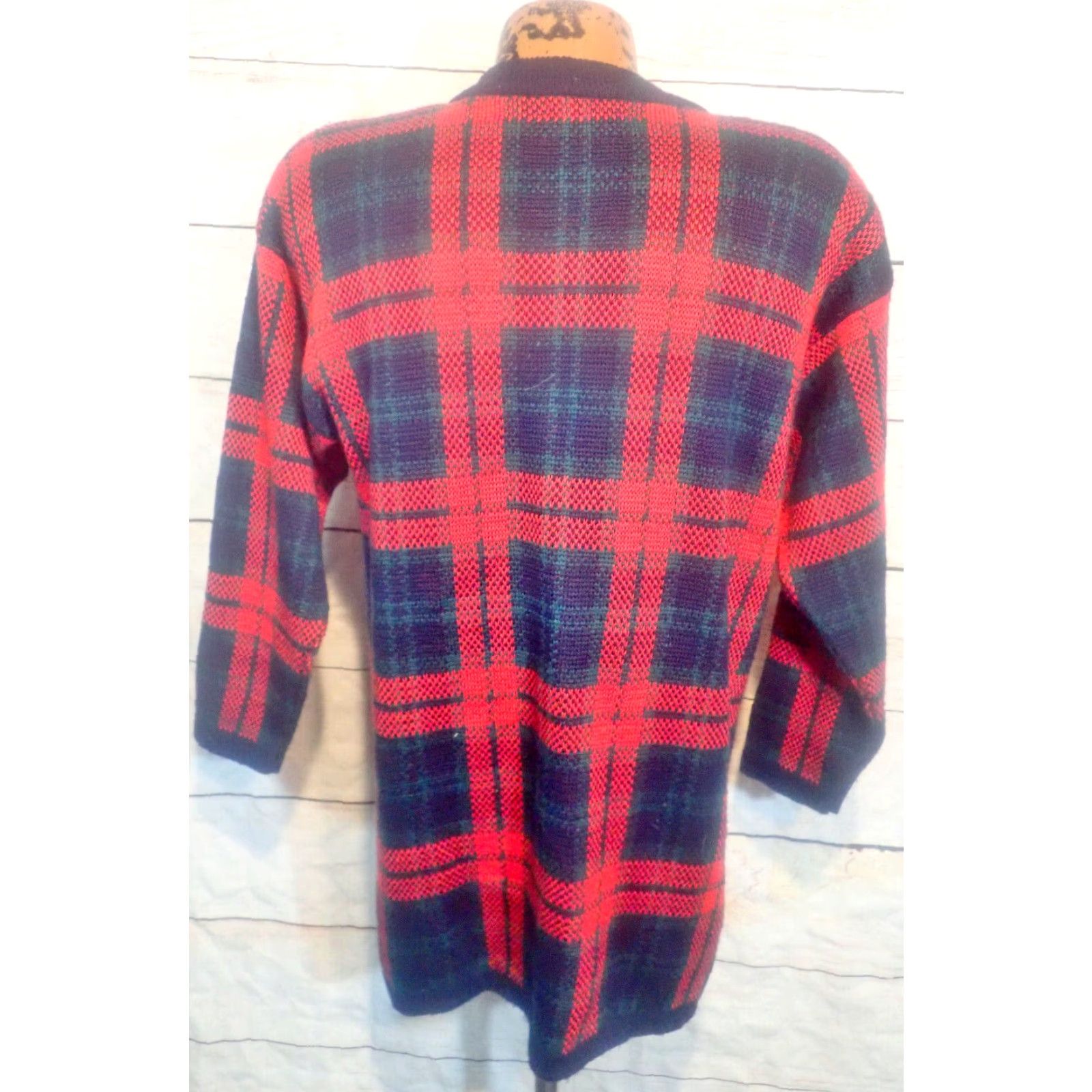 Vintage VINTAGE Island Craft Women's Plaid Cardigan Sweater Wool Acrylic Scotland 90s Casual Womens Medium Size M / US 6-8 / IT 42-44 - 3 Thumbnail