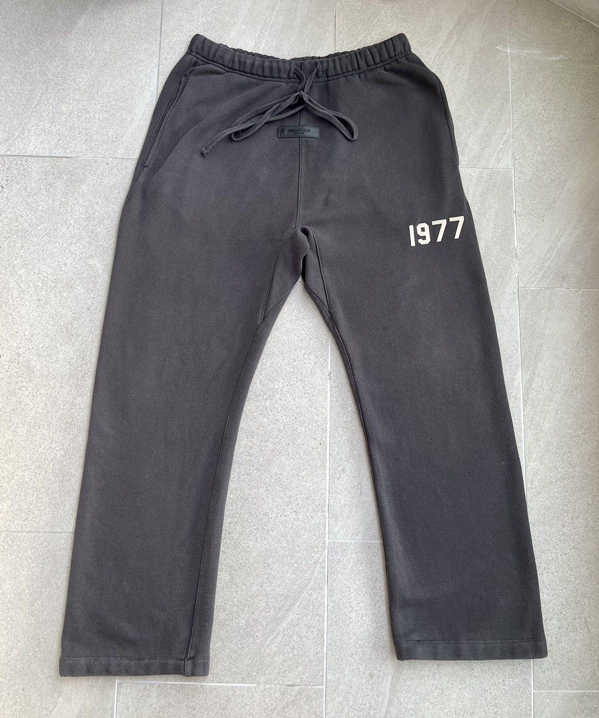 Fear Of God Essentials popular Sweatpants Black XL Rare 1977 FOG