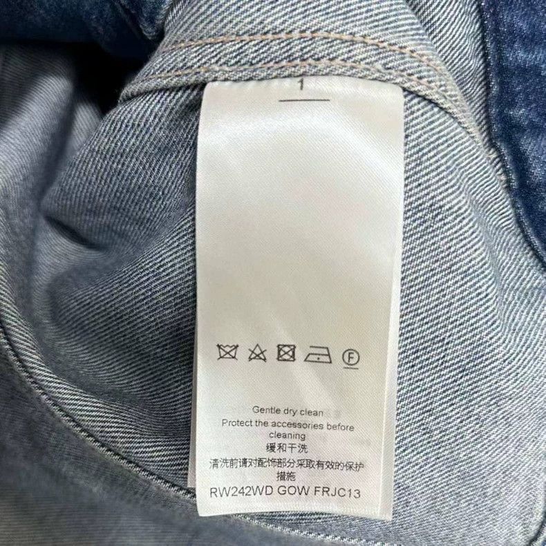 Louis Vuitton Louis Vuitton New metallic logo denim jacket Size M / US 6-8 / IT 42-44 - 6 Thumbnail