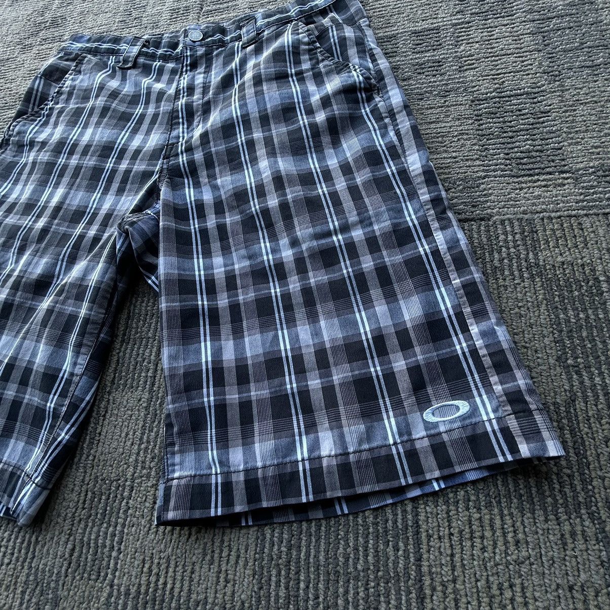 Oakley Vintage Oakley Plaid Striped Shorts Size US 31 - 2 Thumbnail
