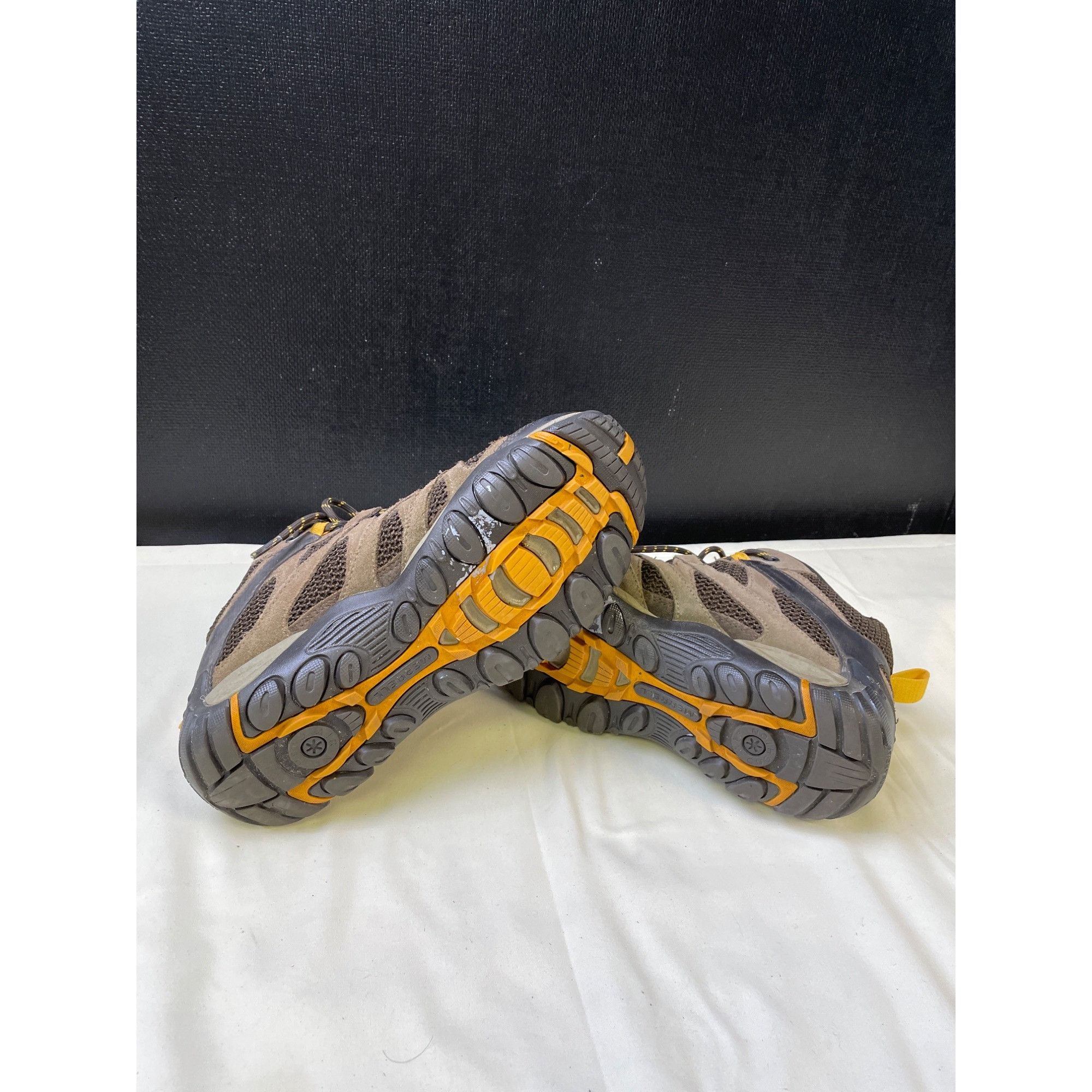 Merrell Merrell Men's Brown / Tan Hiking Shoes Size 8 SKU 6011 Size US 8 / EU 41 - 6 Thumbnail