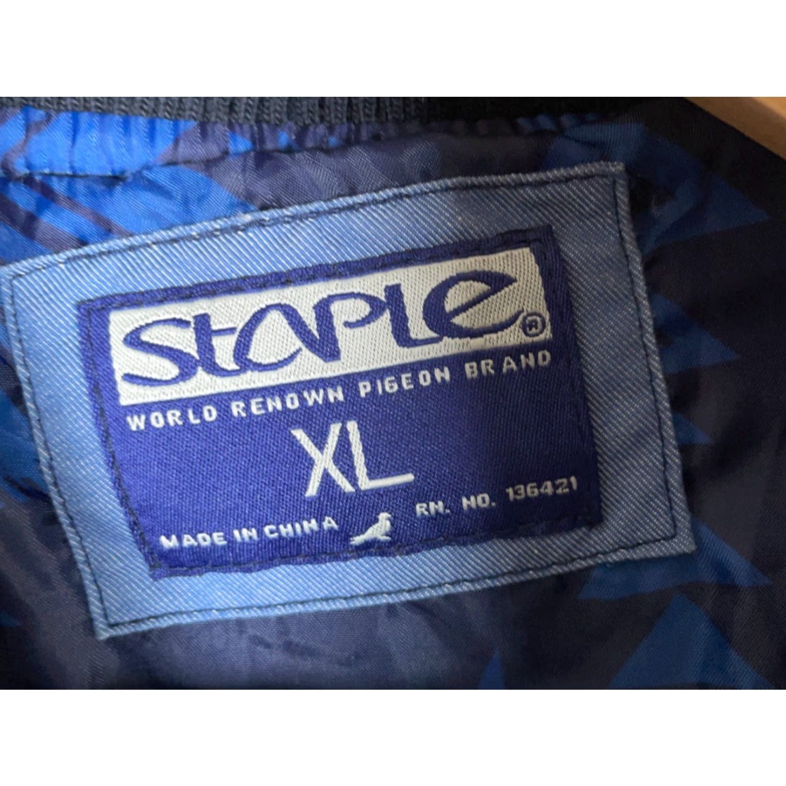 Vintage Pigeon Staple Quilted Bomber Jacket Men XL Blue Corduroy Trim Streetwear Size US XL / EU 56 / 4 - 3 Thumbnail