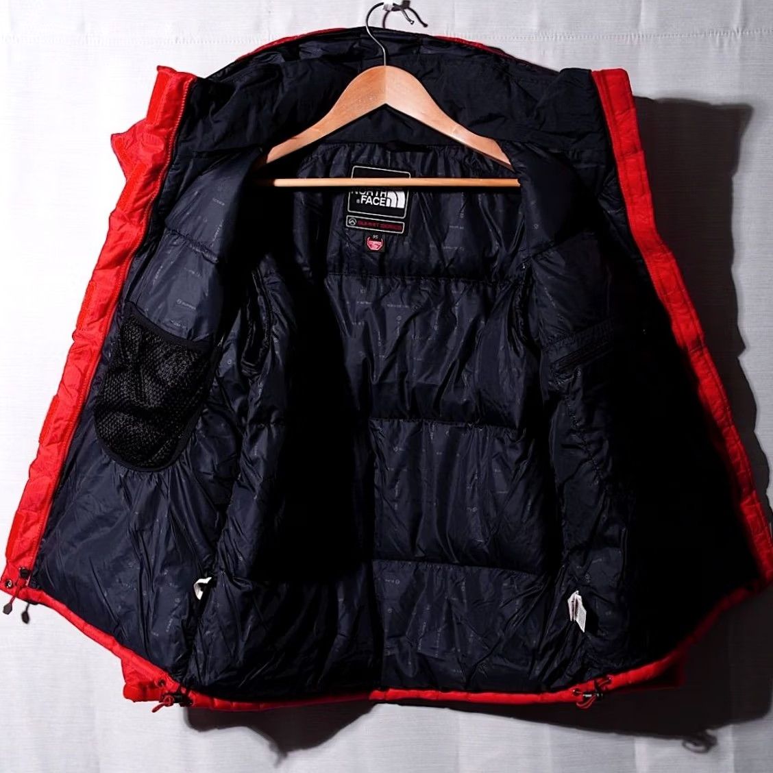 The North Face The North Face Nd-1033 TFN BALTRO JACKET GORE DRYLOFT 700 Baltoro Life-0 Mens M Red 90s Casual Jacket Size US M / EU 48-50 / 2 - 5 Thumbnail