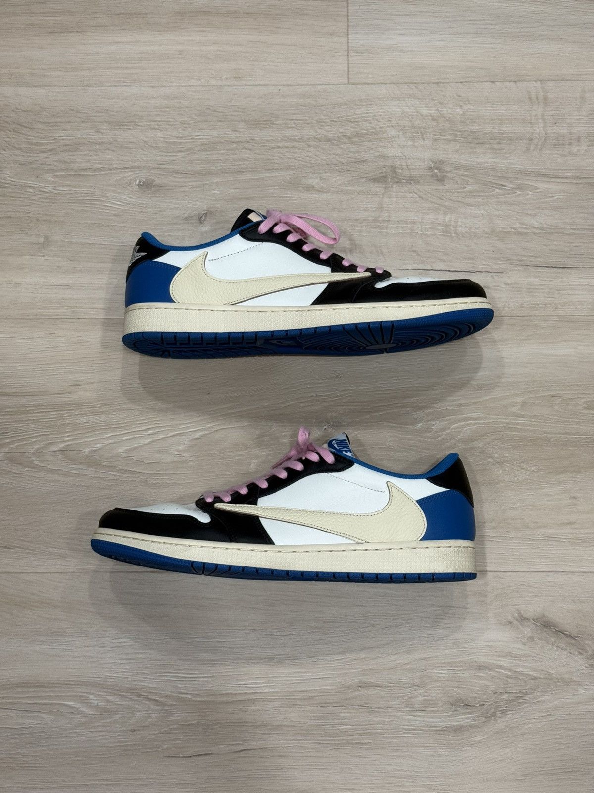 Fragment Design × Jordan Brand × Travis Scott Travis Scott Air Jordan 1 Low Fragment Sneakers Size US 13 / EU 46 - 2 Thumbnail