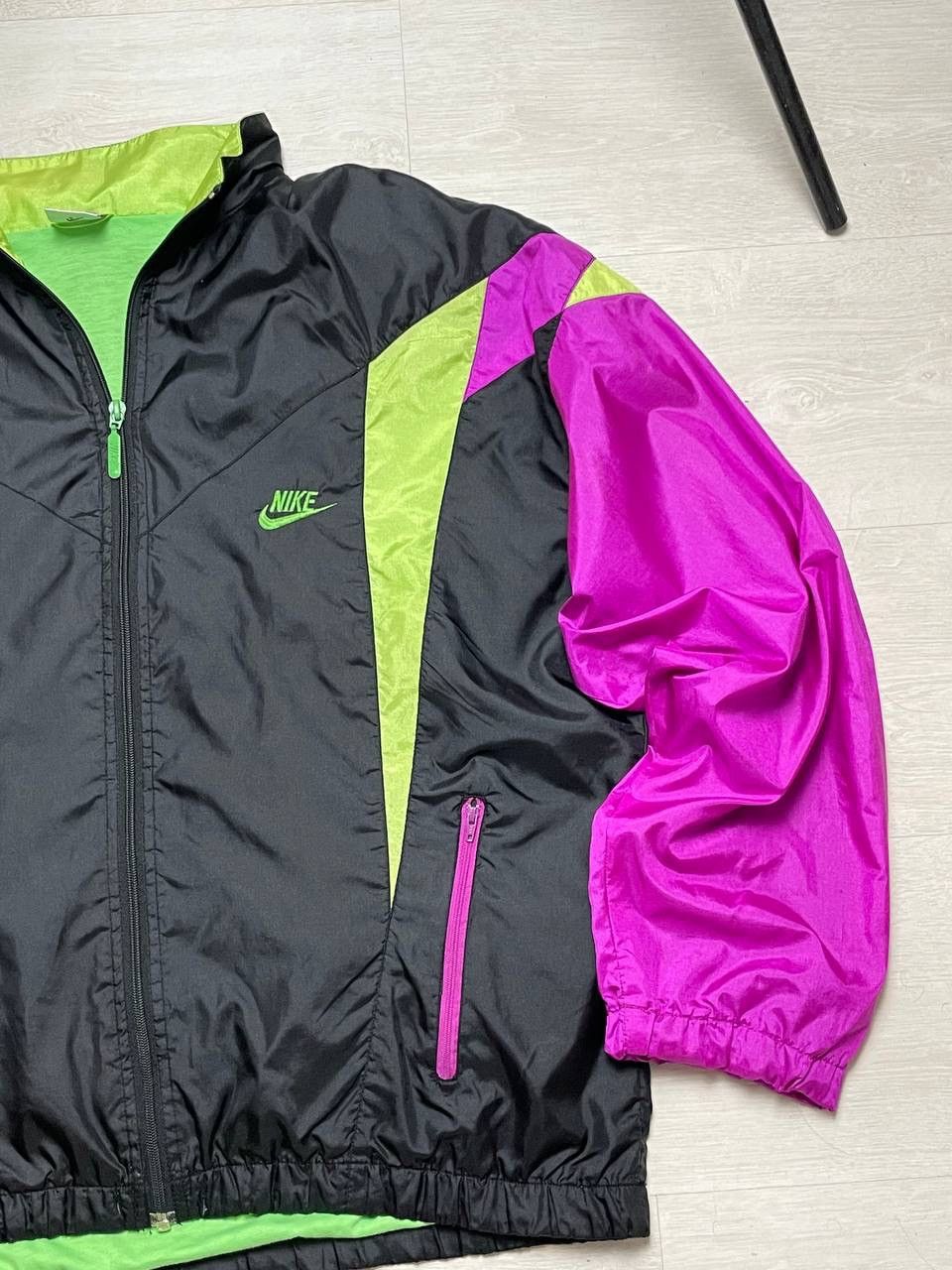 Nike × Vintage Nike Vintage 90’s Neylon Light Jacket Center Swoosh Y2K Size US M / EU 48-50 / 2 - 2 Thumbnail